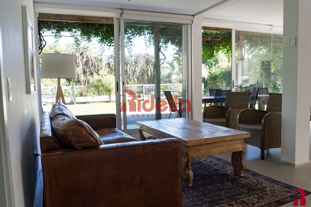 Casa ID.489 - Casa en venta Punta Ballena 6 dormitorios