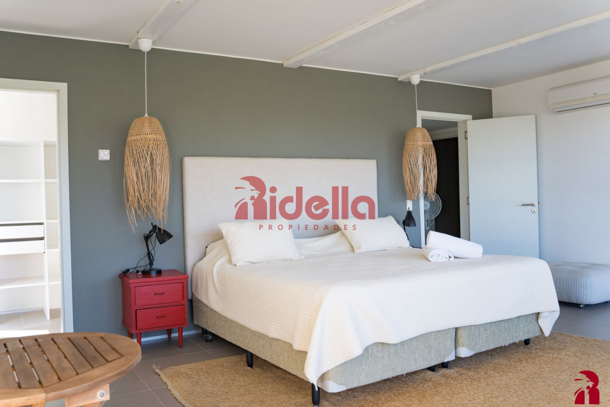 Casa ID.489 - Casa en venta Punta Ballena 6 dormitorios