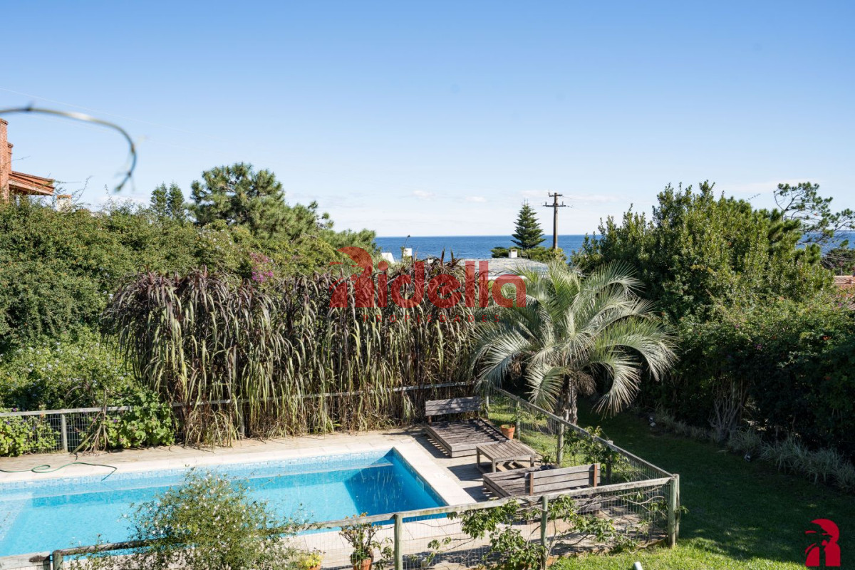Casa ID.489 - Casa en venta Punta Ballena 6 dormitorios