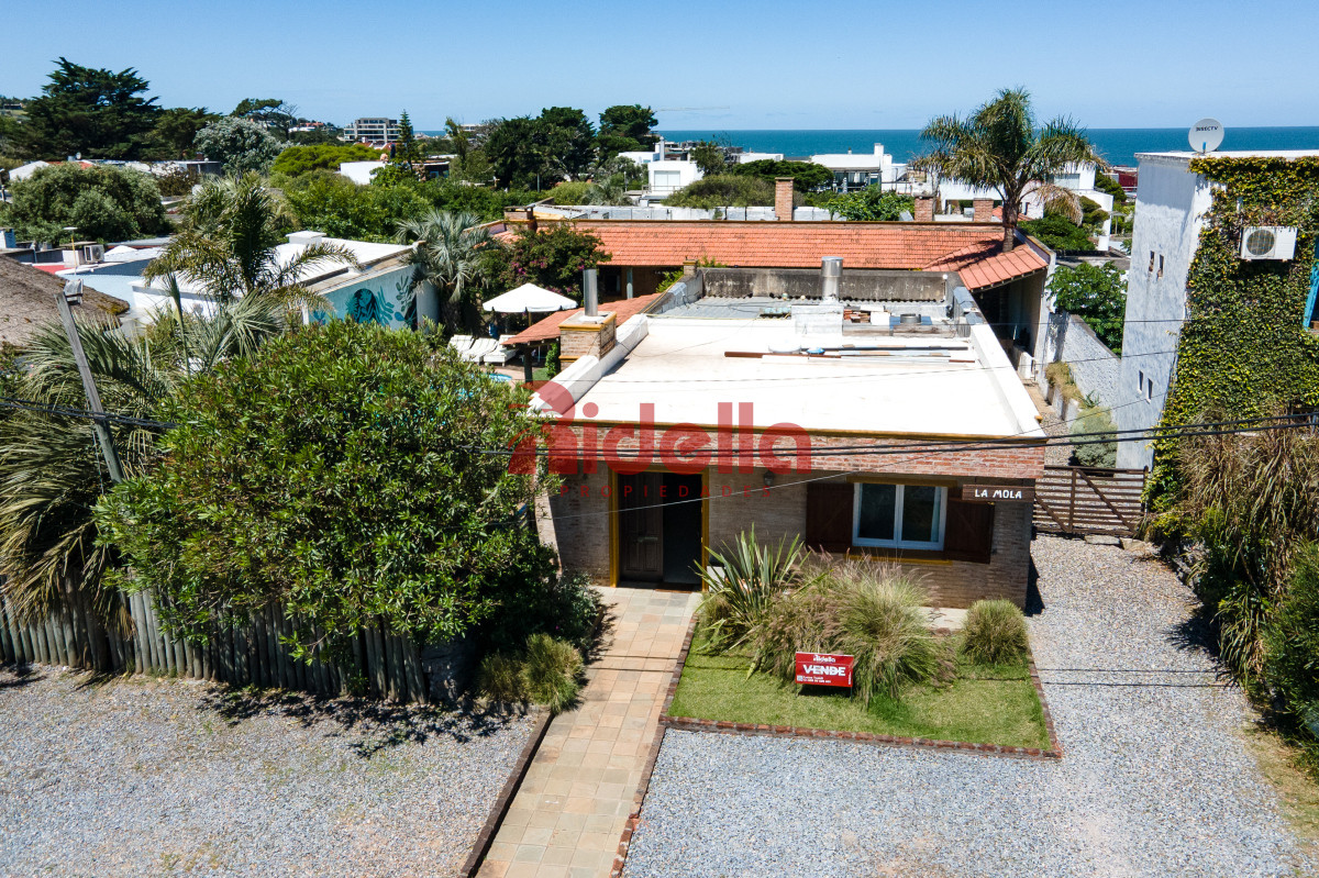 Casa ID.615 - Casa en Venta en Manantiales - A 150m de Playa Bikini