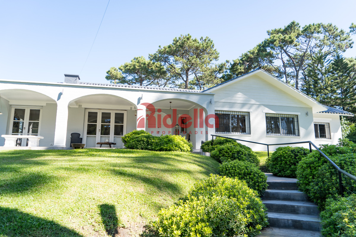 Casa ID.670 - Hogar renovado en San Rafael, ubicación privilegiada.