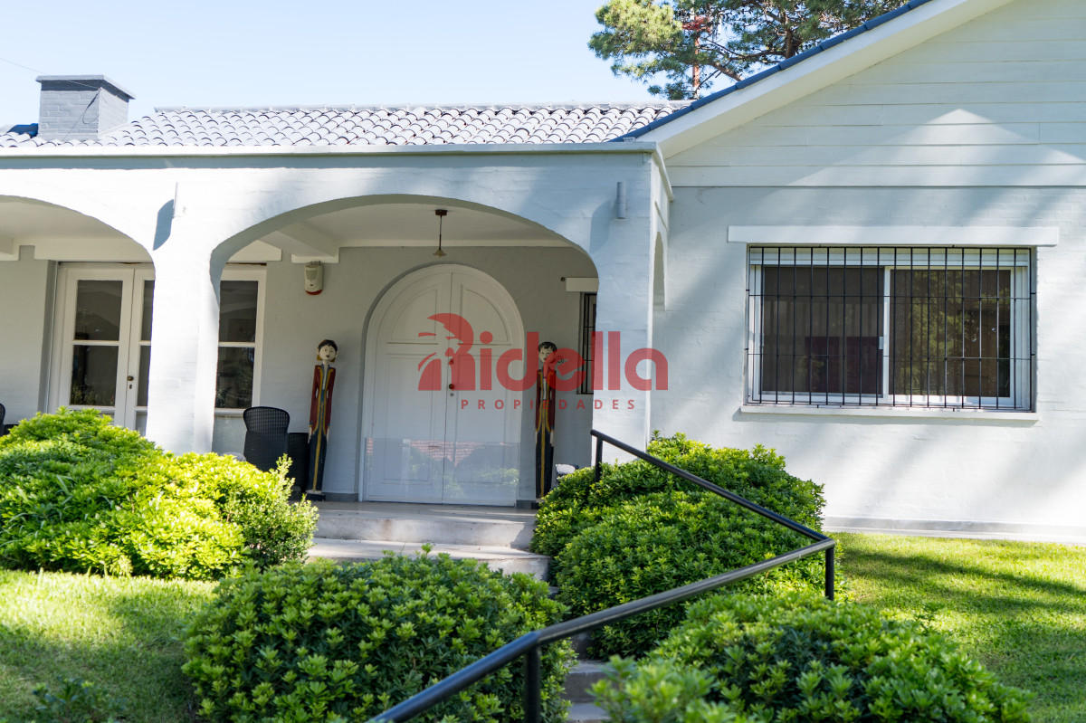 Casa ID.670 - Hogar renovado en San Rafael, ubicación privilegiada.