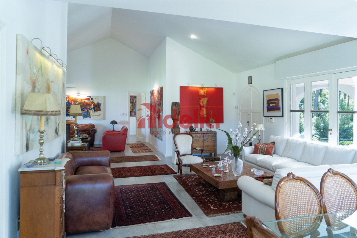Casa ID.670 - Hogar renovado en San Rafael, ubicación privilegiada.