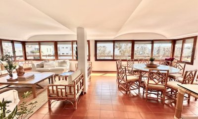 Apartamento en venta y alquiler 4 dormitorios mas servicio