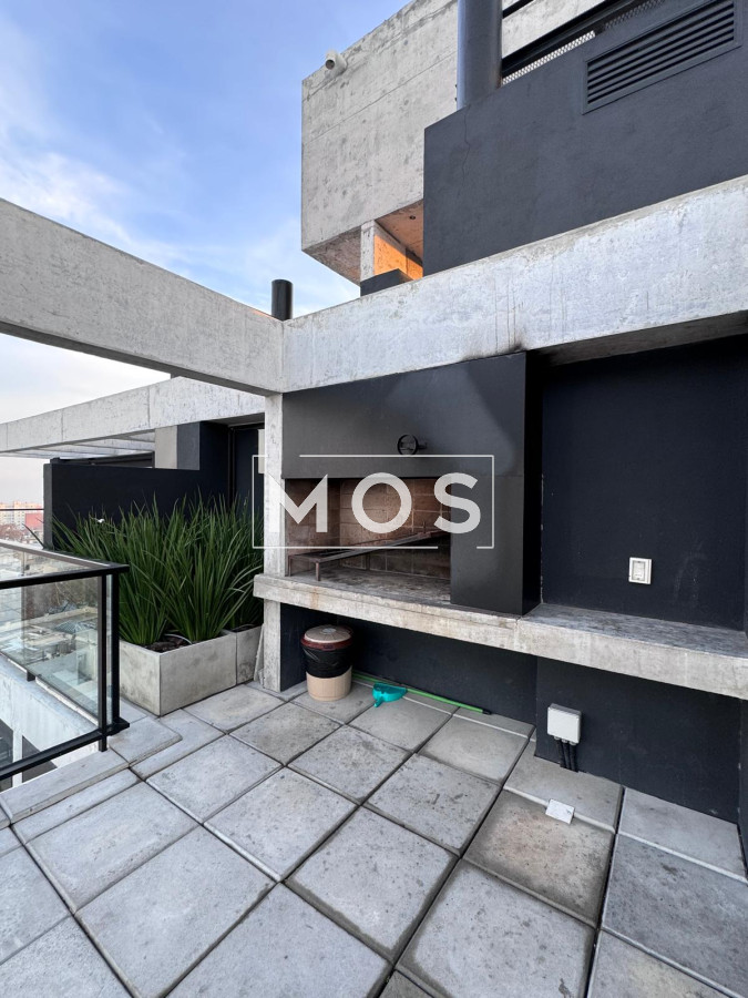 Apartamento ID.2473 - Penthouse a estrenar de 2 dormitorios en Cordón Sur. Terreza con parrillero y lugar exclusivo en garage