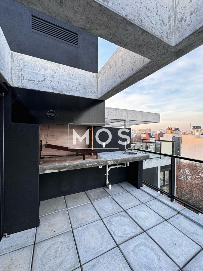 Apartamento ID.2473 - Penthouse a estrenar de 2 dormitorios en Cordón Sur. Terreza con parrillero y lugar exclusivo en garage