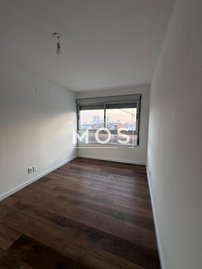Apartamento ID.2473 - Penthouse a estrenar de 2 dormitorios en Cordón Sur. Terreza con parrillero y lugar exclusivo en garage