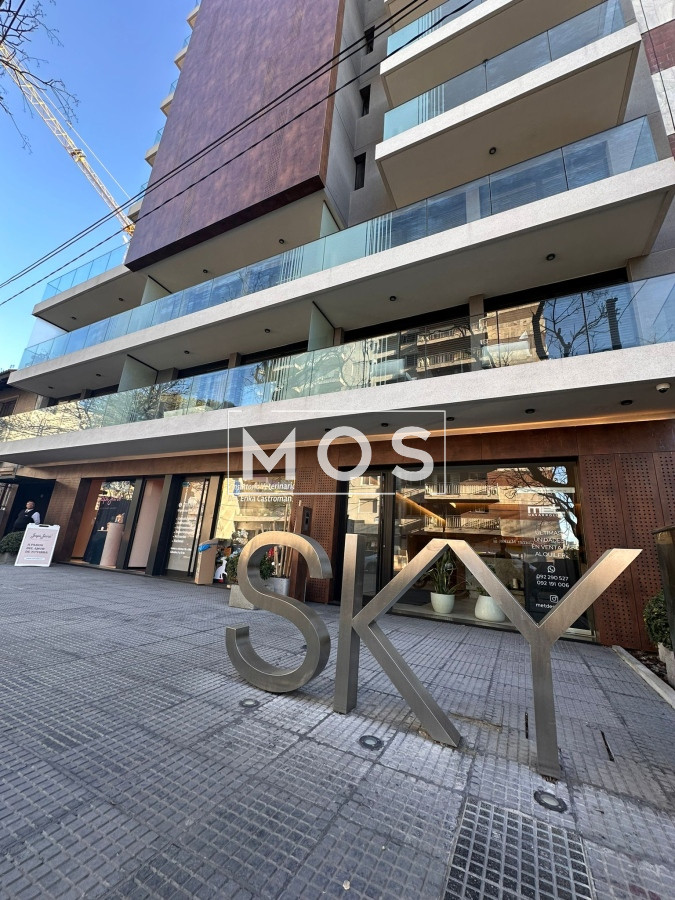 Apartamento ID.2642 - VENTA DE PENTHOUSE SKY PUNTA CARRETAS