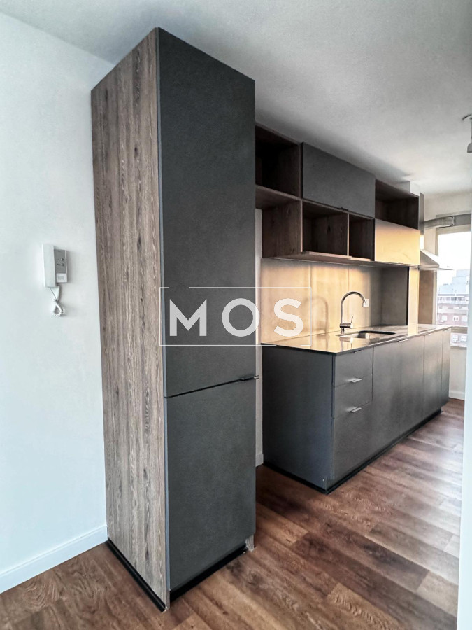 Apartamento ID.2473 - Penthouse a estrenar de 2 dormitorios en Cordón Sur. Terreza con parrillero y lugar exclusivo en garage