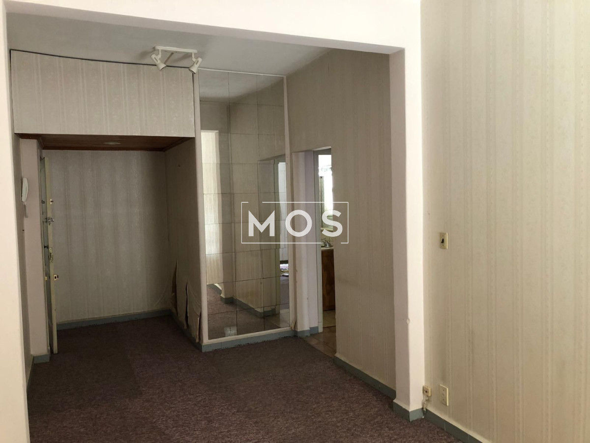 Apartamento ID.3076 - SE VENDE EDIFICIO CON RENTA EN CORDON OPORTUNIDAD DE INVERSION