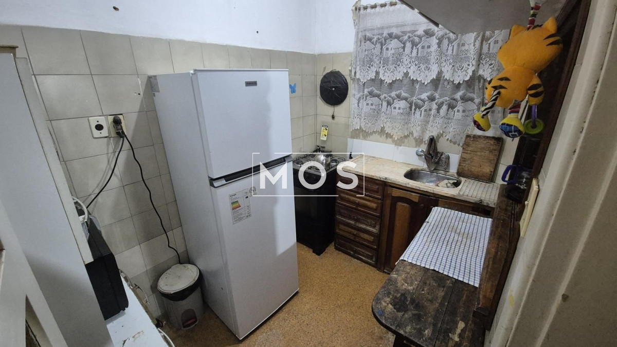 Apartamento ID.3076 - SE VENDE EDIFICIO CON RENTA EN CORDON OPORTUNIDAD DE INVERSION