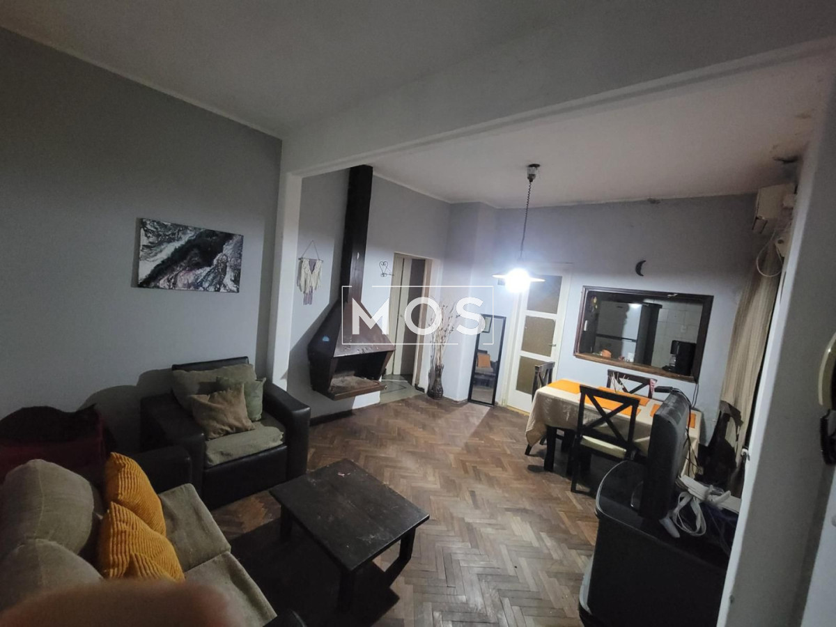 Apartamento ID.3076 - SE VENDE EDIFICIO CON RENTA EN CORDON OPORTUNIDAD DE INVERSION