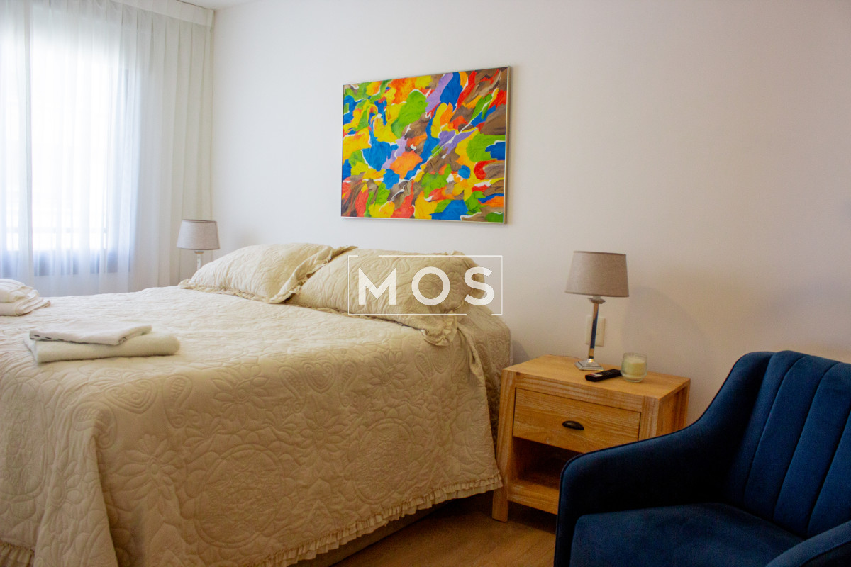 Apartamento ID.3026 - ALQUILER DE CALIDO APTO A PASOS DE PLAYA MANSA Y SHOPPING