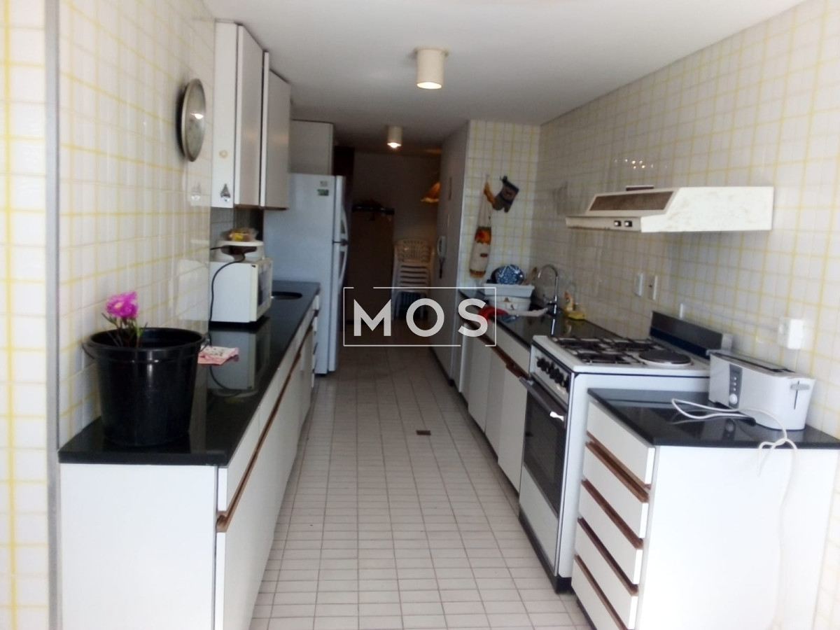 Apartamento ID.2261 - Departamento de 3 dormitorios en Playa Brava, Punta del Este