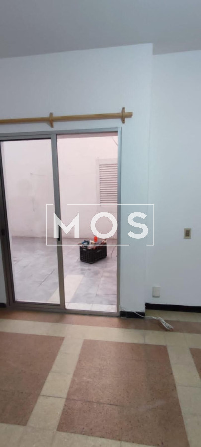 Apartamento ID.3076 - SE VENDE EDIFICIO CON RENTA EN CORDON OPORTUNIDAD DE INVERSION