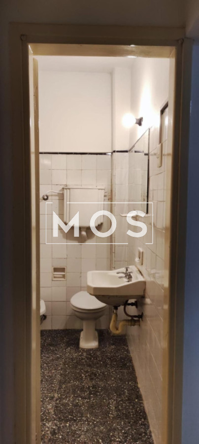 Apartamento ID.3076 - SE VENDE EDIFICIO CON RENTA EN CORDON OPORTUNIDAD DE INVERSION