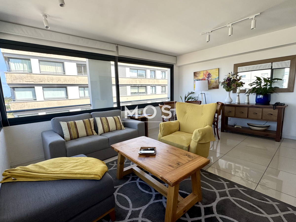 Apartamento ID.3026 - ALQUILER DE CALIDO APTO A PASOS DE PLAYA MANSA Y SHOPPING