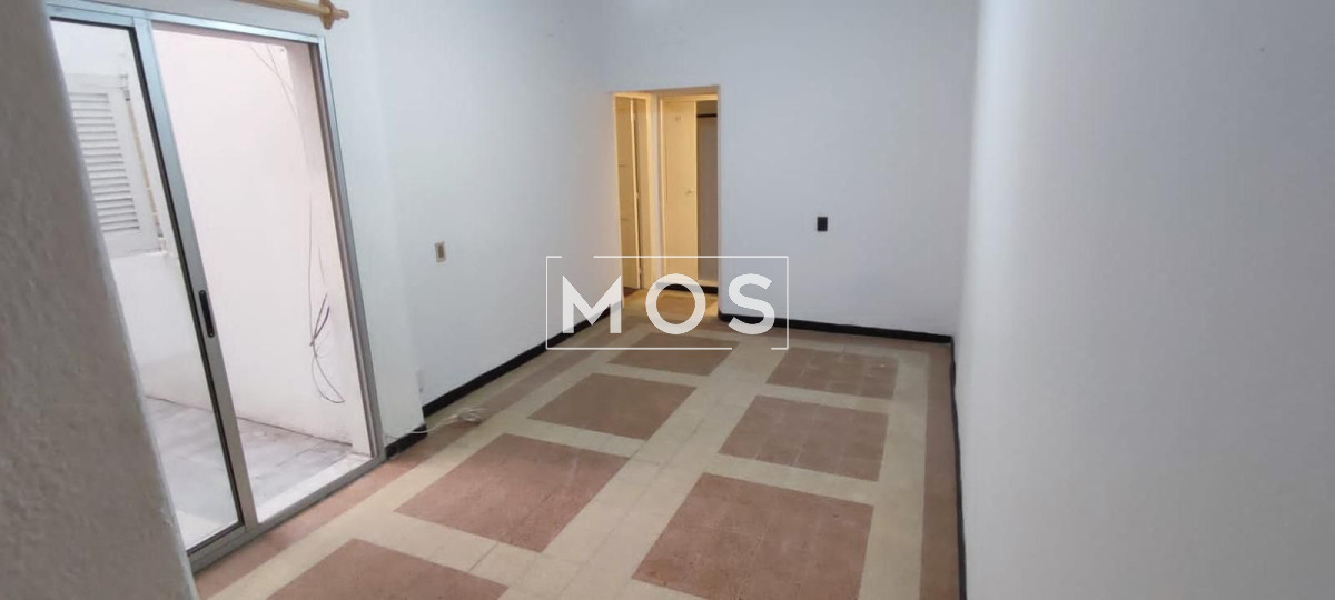 Apartamento ID.3076 - SE VENDE EDIFICIO CON RENTA EN CORDON OPORTUNIDAD DE INVERSION