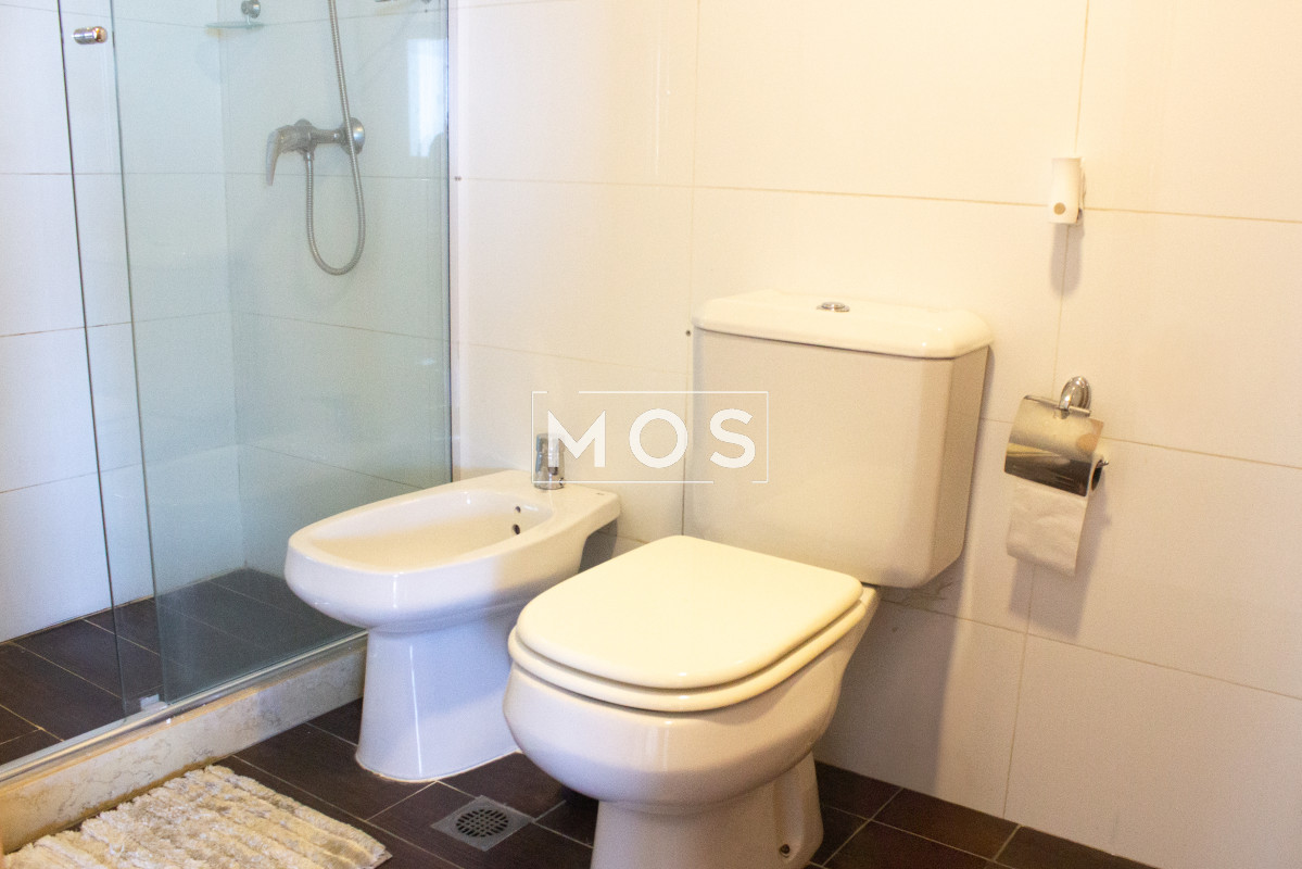 Apartamento ID.3026 - ALQUILER DE CALIDO APTO A PASOS DE PLAYA MANSA Y SHOPPING