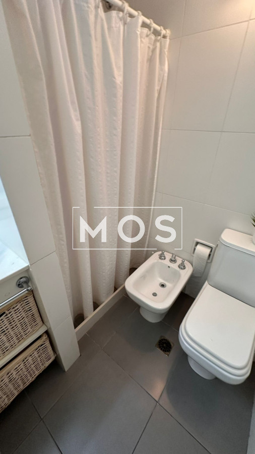 Apartamento ID.2660 - ALQUILER DE VERANO FRENTE A PLAYA BRAVA APTO TRES DORMITORIOS