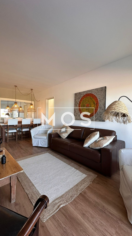 Apartamento ID.2660 - ALQUILER DE VERANO FRENTE A PLAYA BRAVA APTO TRES DORMITORIOS