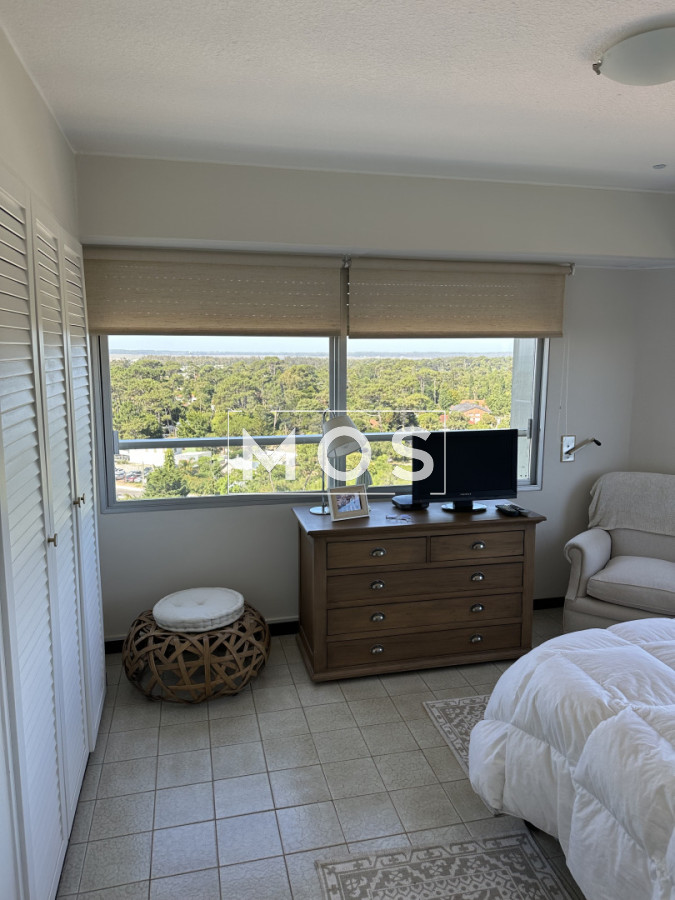 Apartamento ID.3099 - Hermoso apartamento de 2 dormitorios en Parquemar R