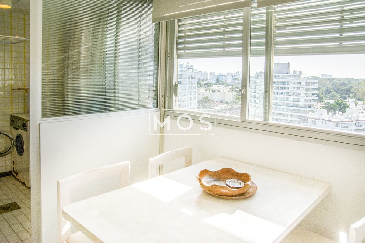 Apartamento ID.2261 - Departamento de 3 dormitorios en Playa Brava, Punta del Este