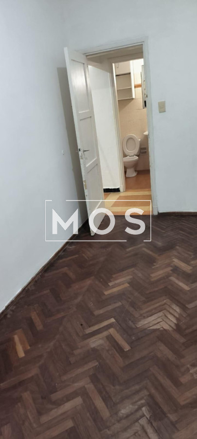 Apartamento ID.3076 - SE VENDE EDIFICIO CON RENTA EN CORDON OPORTUNIDAD DE INVERSION