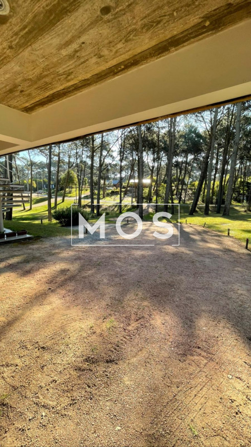 Casa ID.382 - Casa en Punta Ballena, Club del Lago