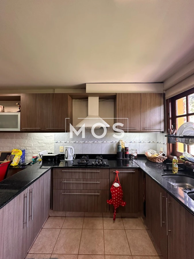 Casa ID.2877 - VENTA DE ESPLENDIDA CASA EN JARDINES DE CORDOBA