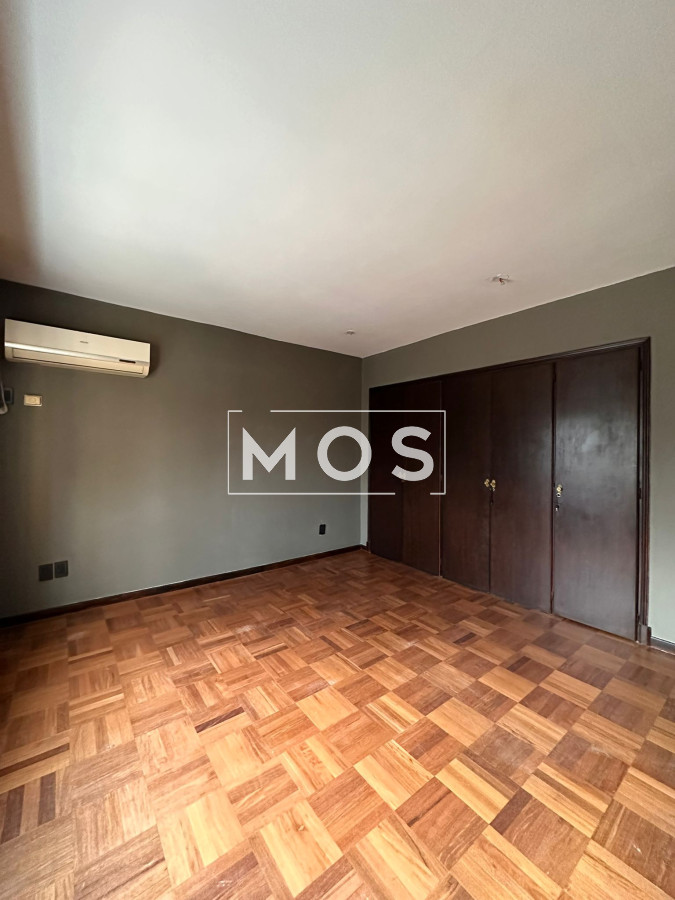 Casa ID.2564 - ALQUILER DISPONIBLE PARQUE DE MIRAMAR