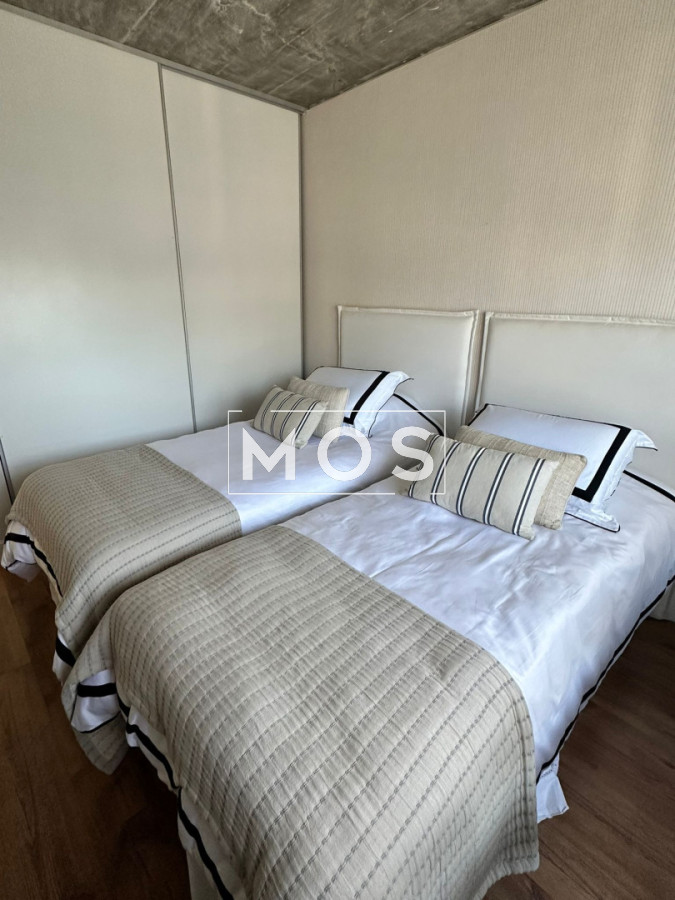 Casa ID.3378 - SE VENDE MODERNA CASA EN PINARES 