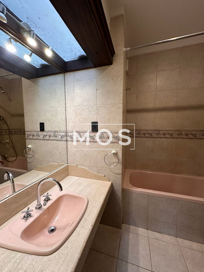 Casa ID.2564 - ALQUILER DISPONIBLE PARQUE DE MIRAMAR