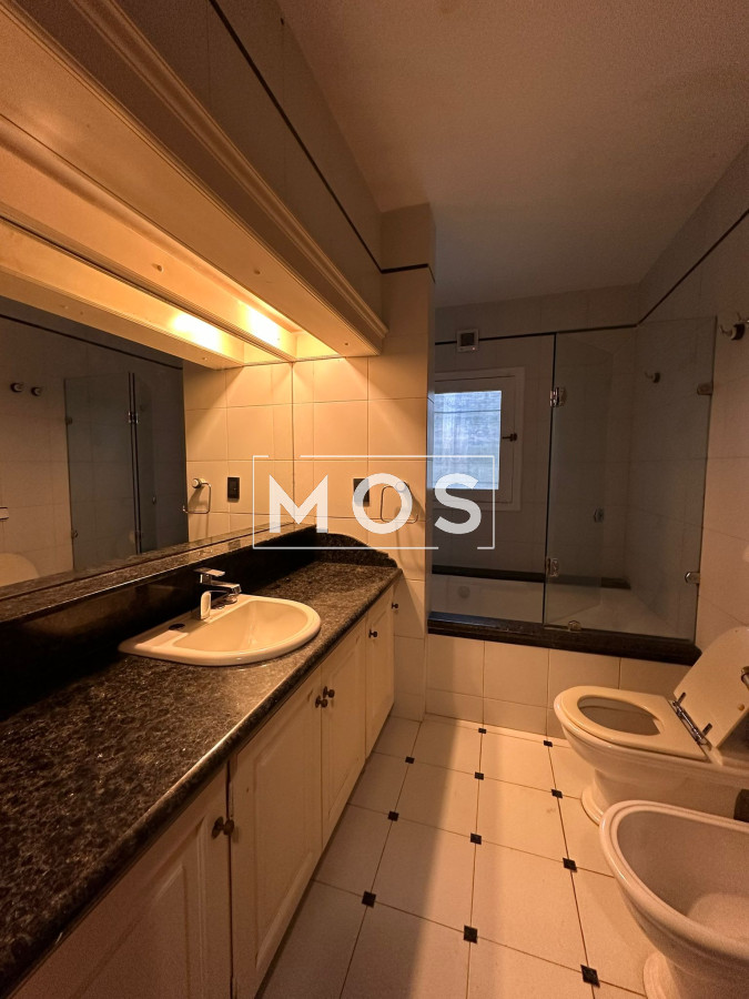 Casa ID.2564 - ALQUILER DISPONIBLE PARQUE DE MIRAMAR