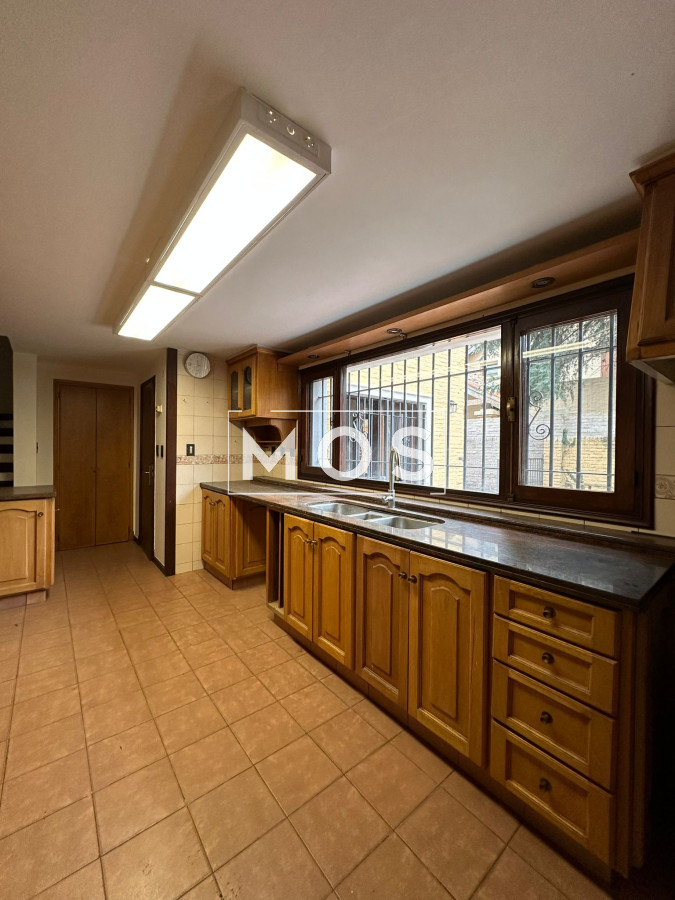 Casa ID.2564 - ALQUILER DISPONIBLE PARQUE DE MIRAMAR
