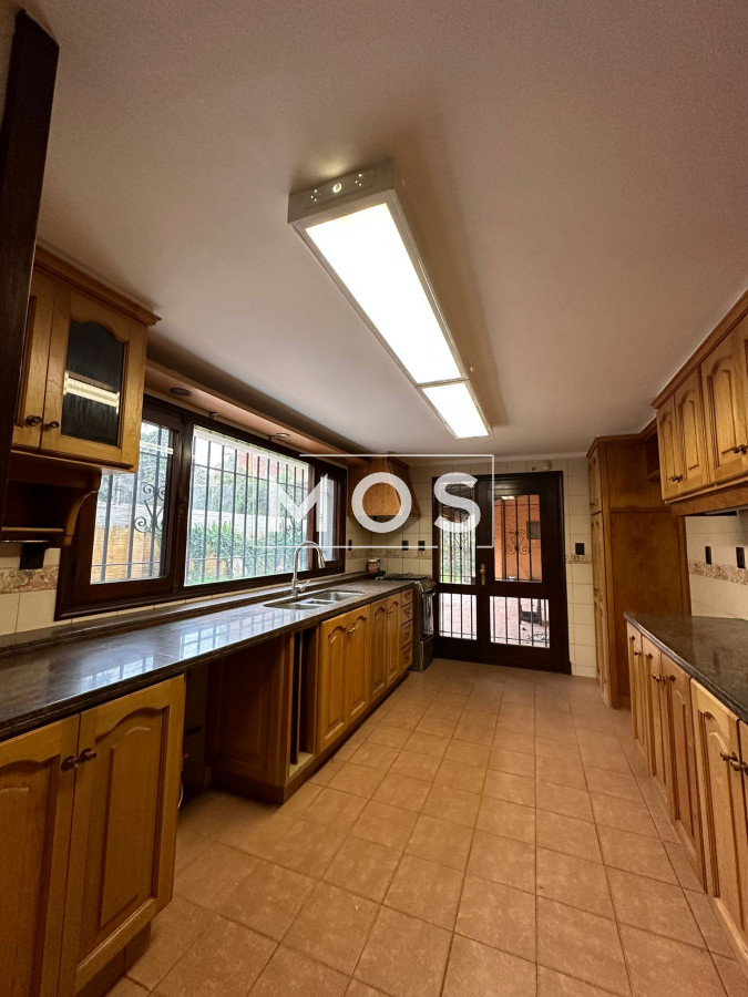 Casa ID.2564 - ALQUILER DISPONIBLE PARQUE DE MIRAMAR
