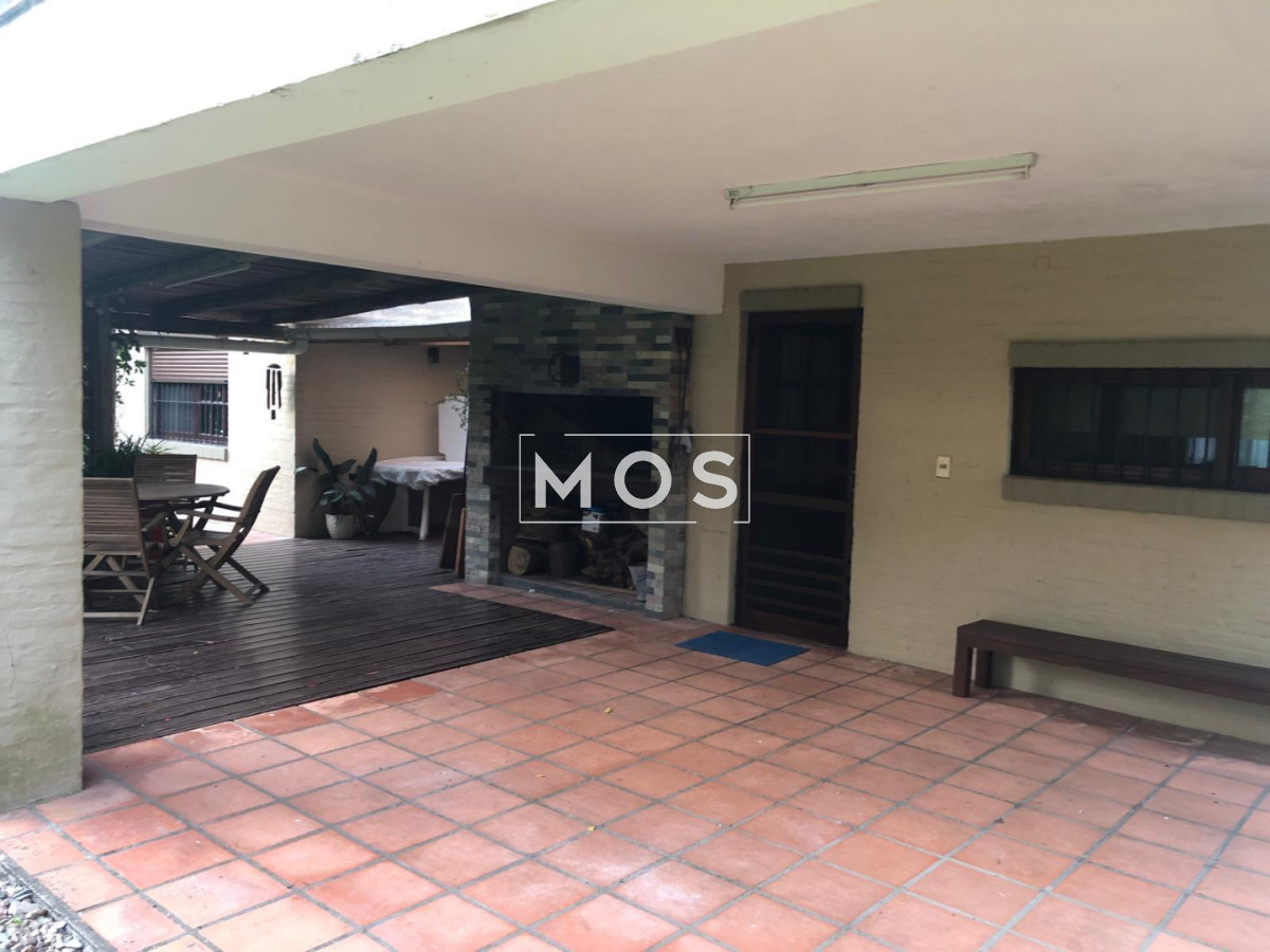 Casa ID.3234 - ALQUILER TEMPORAL DE ESPELNDIDO CHALET EN BARRIO MARLY