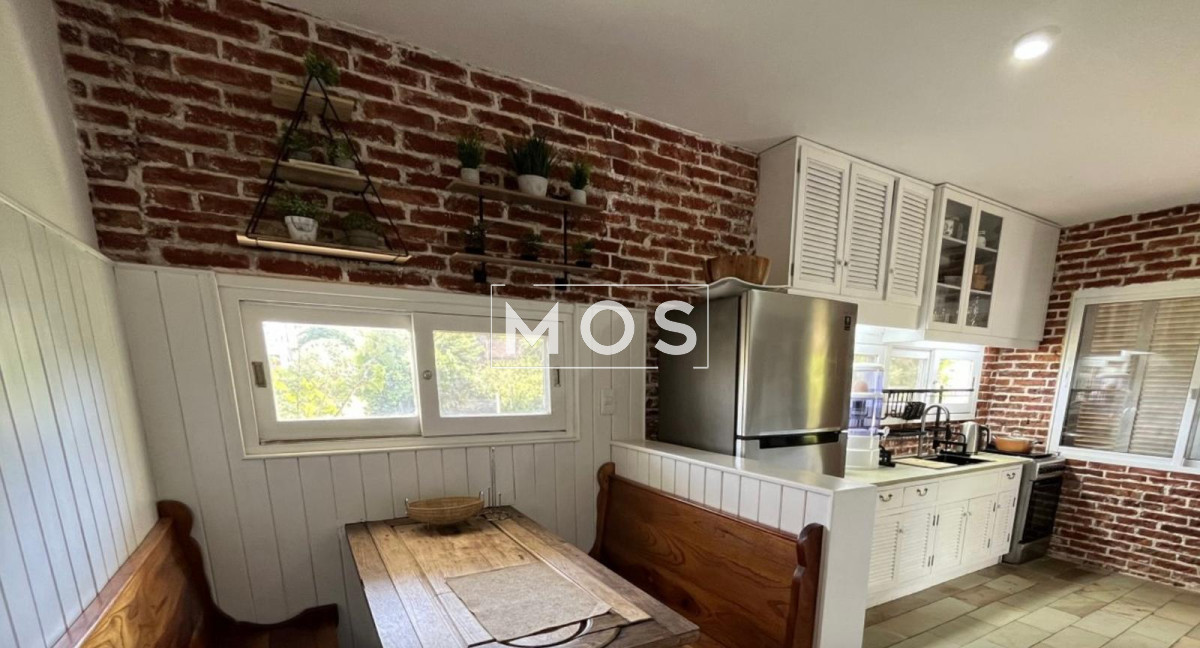 Casa ID.3053 - ALQUILER CASA PUNTA BALLENA A METROS DE LA PLAYA 