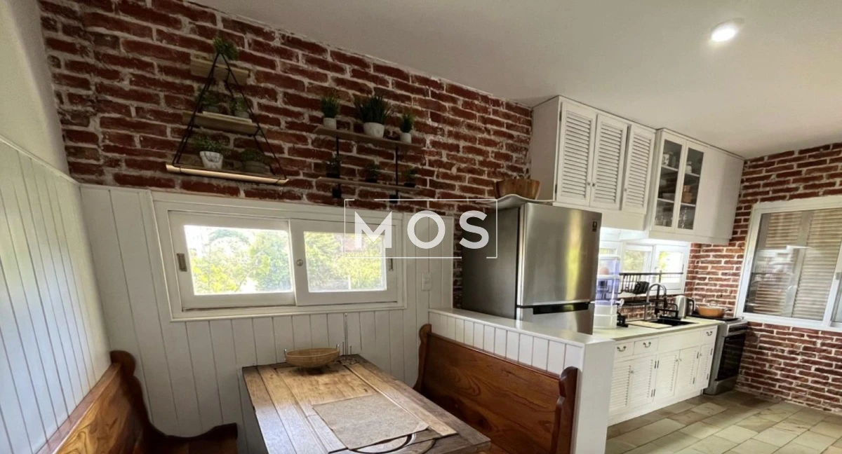 Casa ID.3053 - ALQUILER CASA PUNTA BALLENA A METROS DE LA PLAYA 