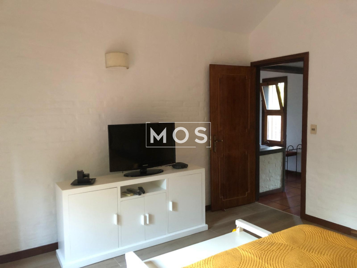 Casa ID.3234 - ALQUILER TEMPORAL DE ESPELNDIDO CHALET EN BARRIO MARLY