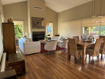CASA EN VENTA ALTOS DE LA TAHONA