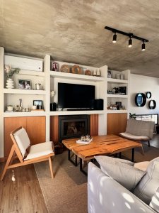 SE VENDE MODERNA CASA EN PINARES 
