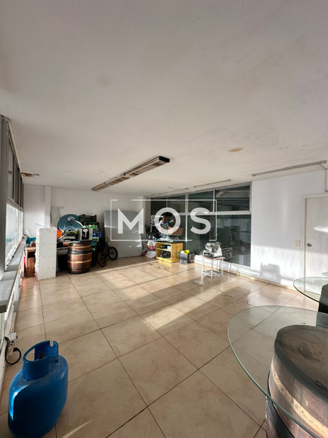 Local Comercial ID.3486 - ALQUILER LOCAL O VENTA DE LLAVE GORLERO FRENTE A WTC