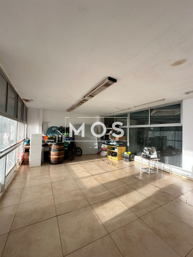 Local Comercial ID.3486 - ALQUILER LOCAL O VENTA DE LLAVE GORLERO FRENTE A WTC