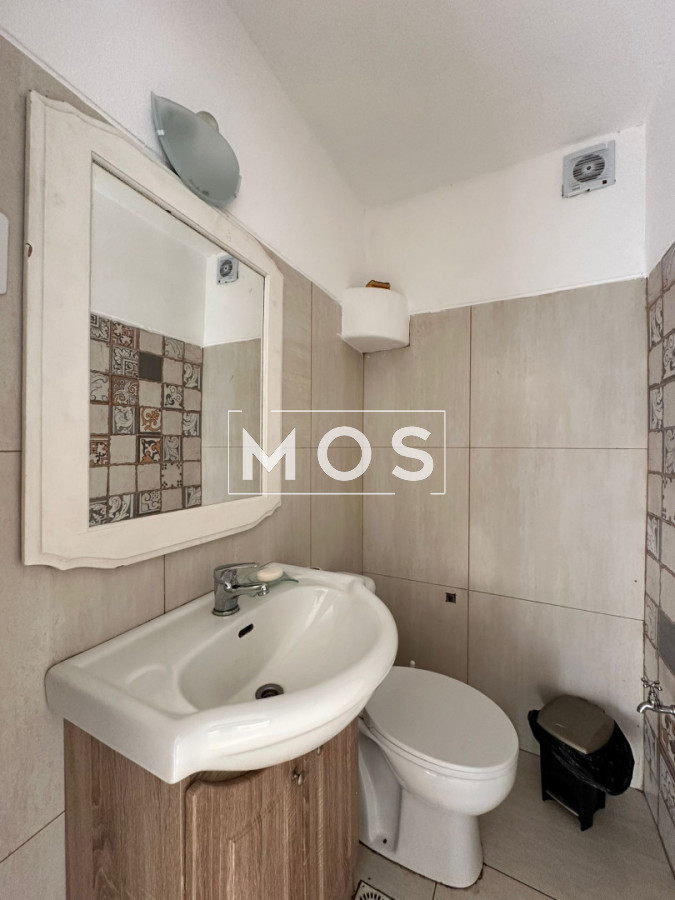 Local Comercial ID.3486 - ALQUILER LOCAL O VENTA DE LLAVE GORLERO FRENTE A WTC