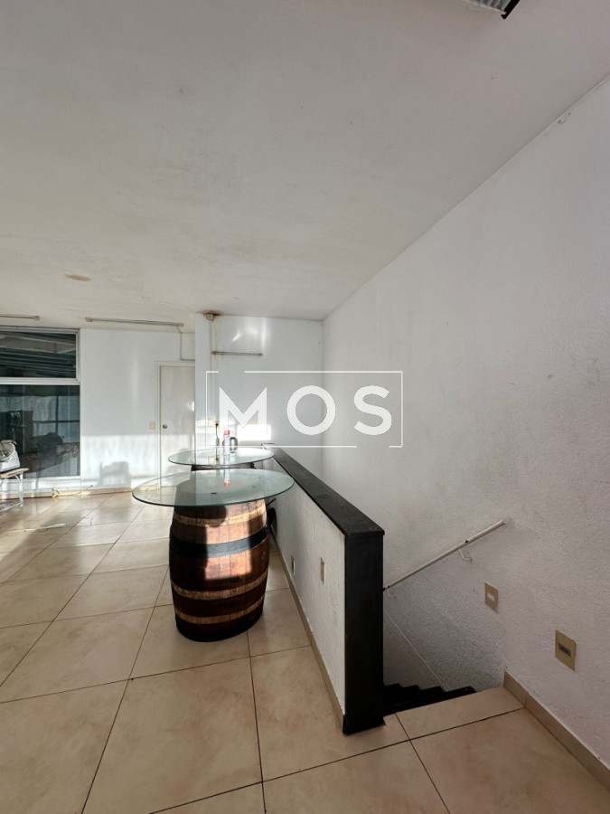 Local Comercial ID.3486 - ALQUILER LOCAL O VENTA DE LLAVE GORLERO FRENTE A WTC