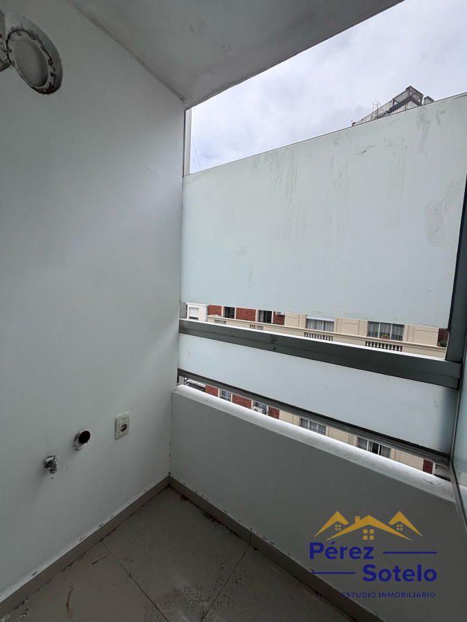 Apartamento ID.757 - Venta de apartamento. ZONA TRES CRUCES. Con cochera