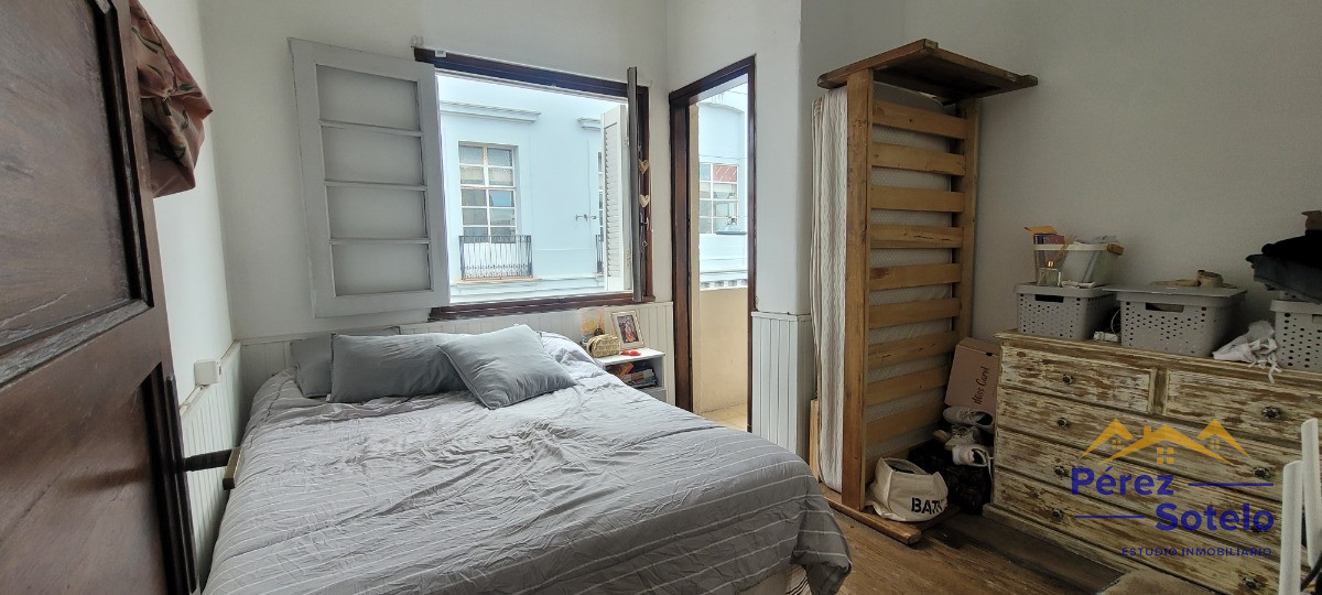 Apartamento ID.12 - Apartamento Inversión, 2 Dormitorios, Balcón Y Terraza, Frente A Hospital Maciel, Sin Gastos Comunes