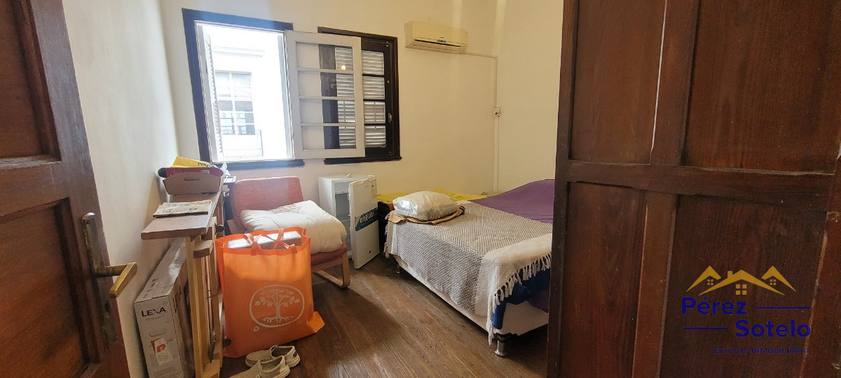 Apartamento ID.12 - Apartamento Inversión, 2 Dormitorios, Balcón Y Terraza, Frente A Hospital Maciel, Sin Gastos Comunes