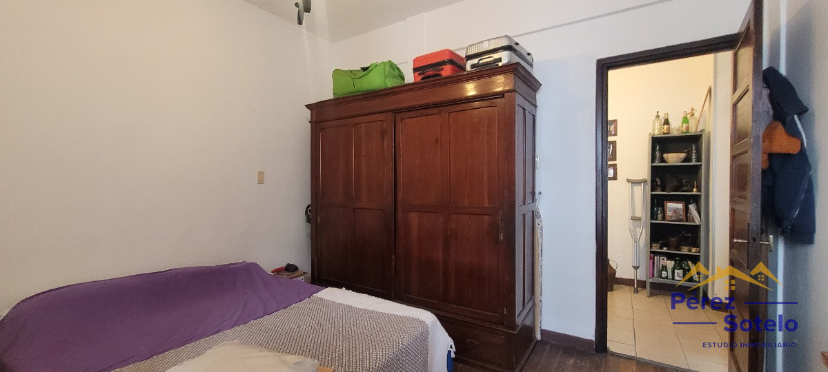 Apartamento ID.12 - Apartamento Inversión, 2 Dormitorios, Balcón Y Terraza, Frente A Hospital Maciel, Sin Gastos Comunes